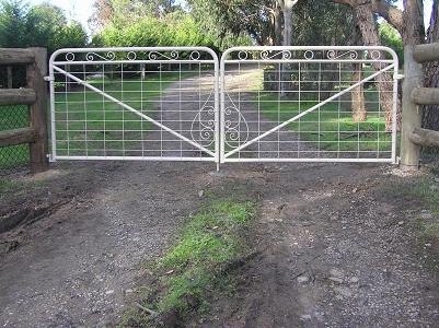 gates and fence images